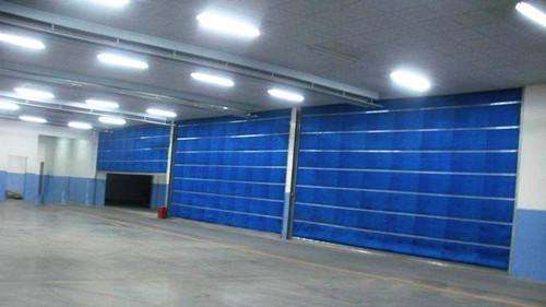 钢质防火卷帘门与无机布卷帘区别