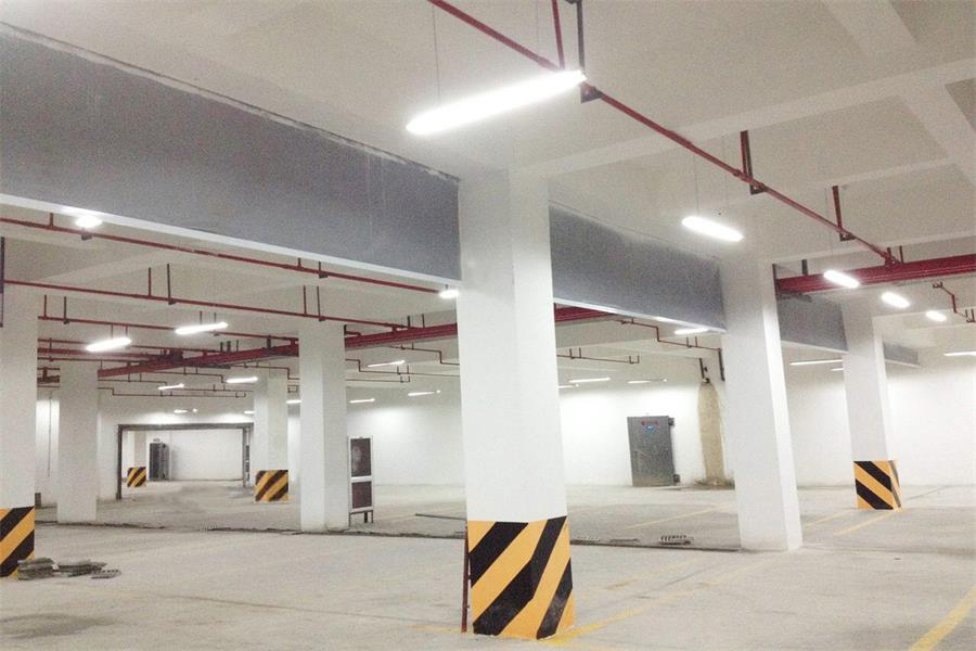 启成牌电动挡烟垂壁——智能防火，安全无忧